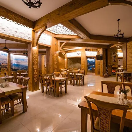 Miodowy Dworek Guest house Bukowina Tatrzanska
