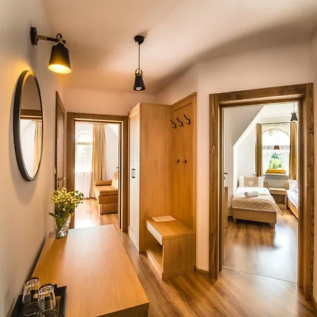 Miodowy Dworek 3* Bukowina Tatrzańska