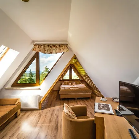 Guest house Miodowy Dworek *