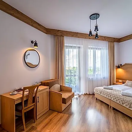 Miodowy Dworek Guest house 3*