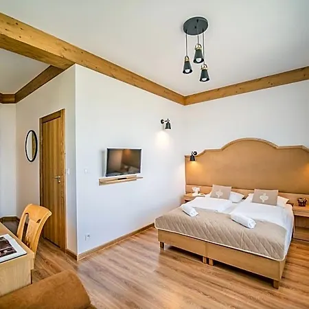 Miodowy Dworek Guest house