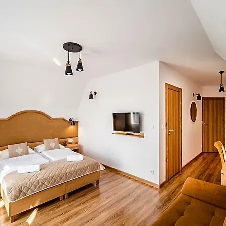 Miodowy Dworek 3* Bukowina Tatrzanska