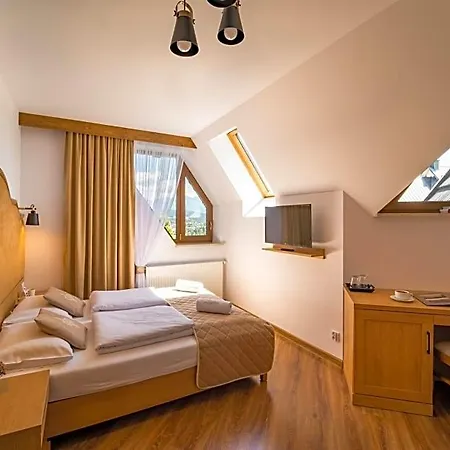 Miodowy Dworek 3* Bukowina Tatrzanska