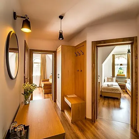 Guest house Miodowy Dworek